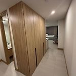 Apartaestudio con Jacuzzi Privado y Vista al Mar