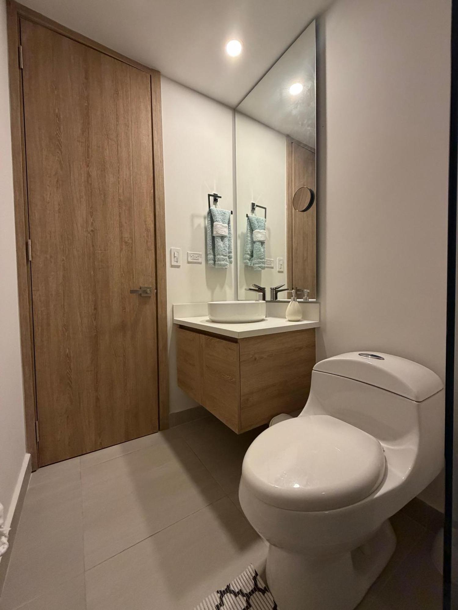 Apartamento Nuevo Con Jacuzzi Privado *